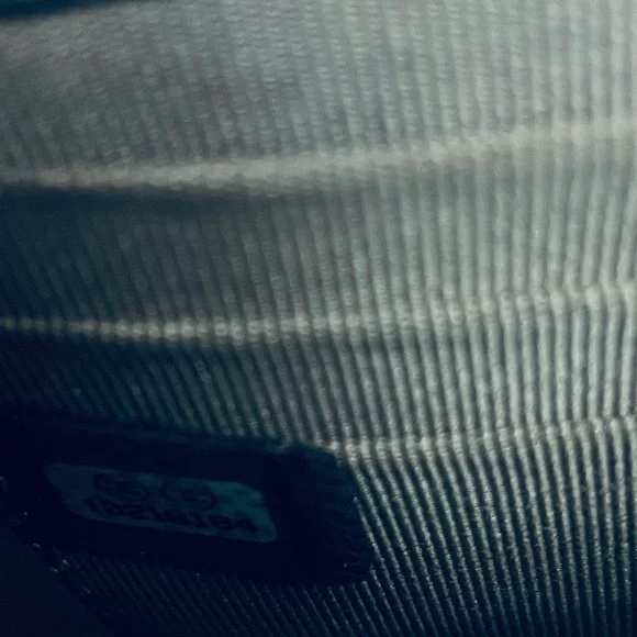 🔥CHANEL Quilted Vegan Leather Chain Crossbody sterling Gray wallet on chain - Picture 10 of 14